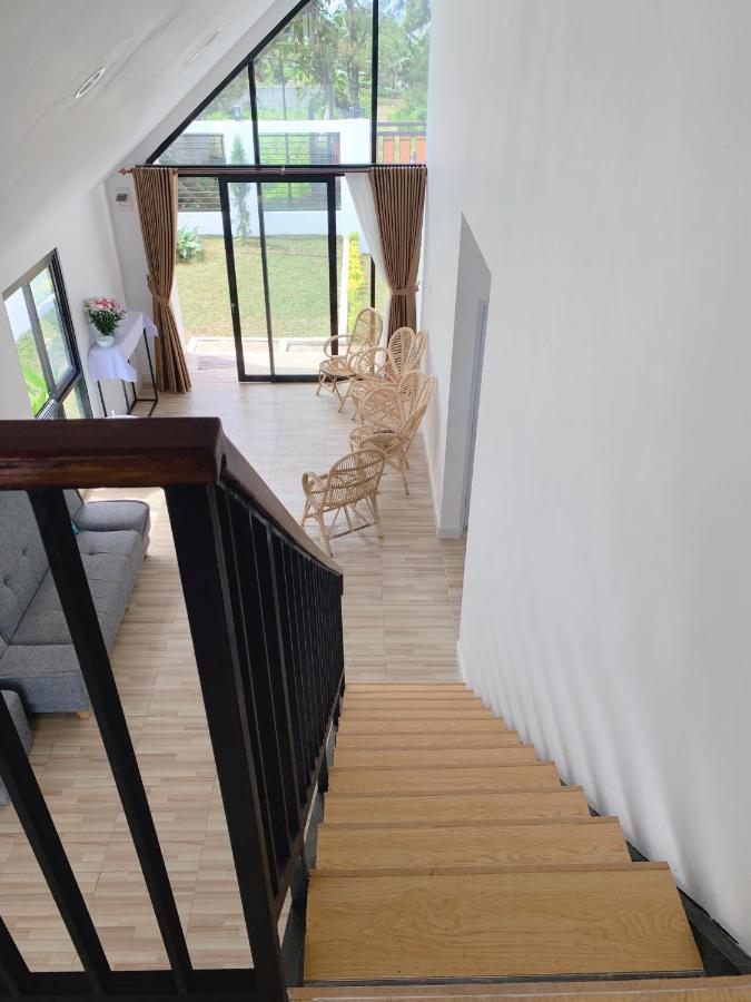 Casa De Gaudi Lembang Villa Kültér fotó